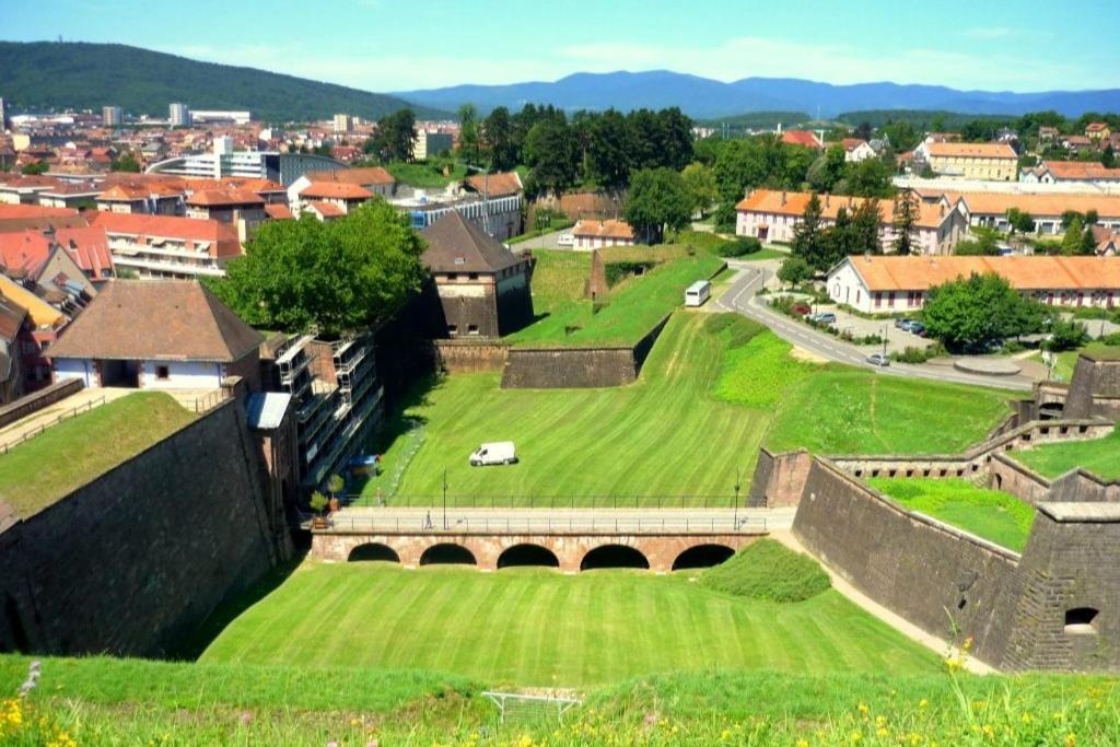 Appartement Independant A Proximite De Belfort Essert Екстер'єр фото